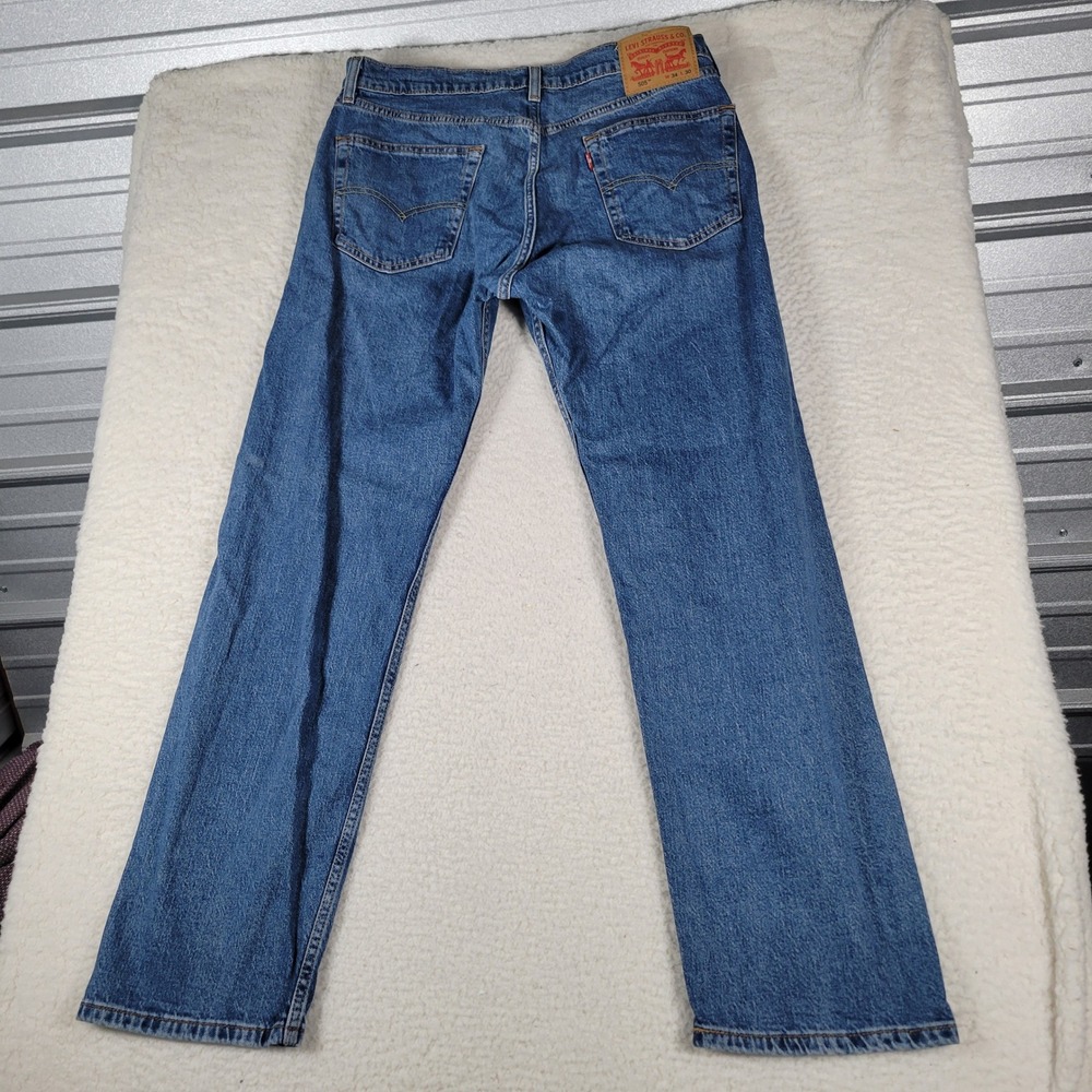 Levi's 505 Regular Fit Jeans Mens 34x30 Blue Medium Wash Straight Leg 00505-2959 - Picture 13 of 15